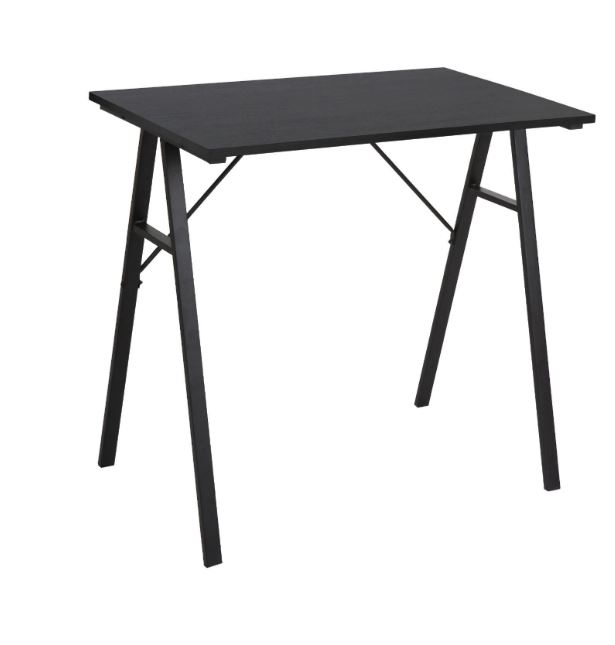La piccola scrivania (Ref. 84347337) è compatta e moderna; è realizzata in Mdf nero. Misura L 80 x P 50 x H 74 cm. Prezzo 63,50 euro.