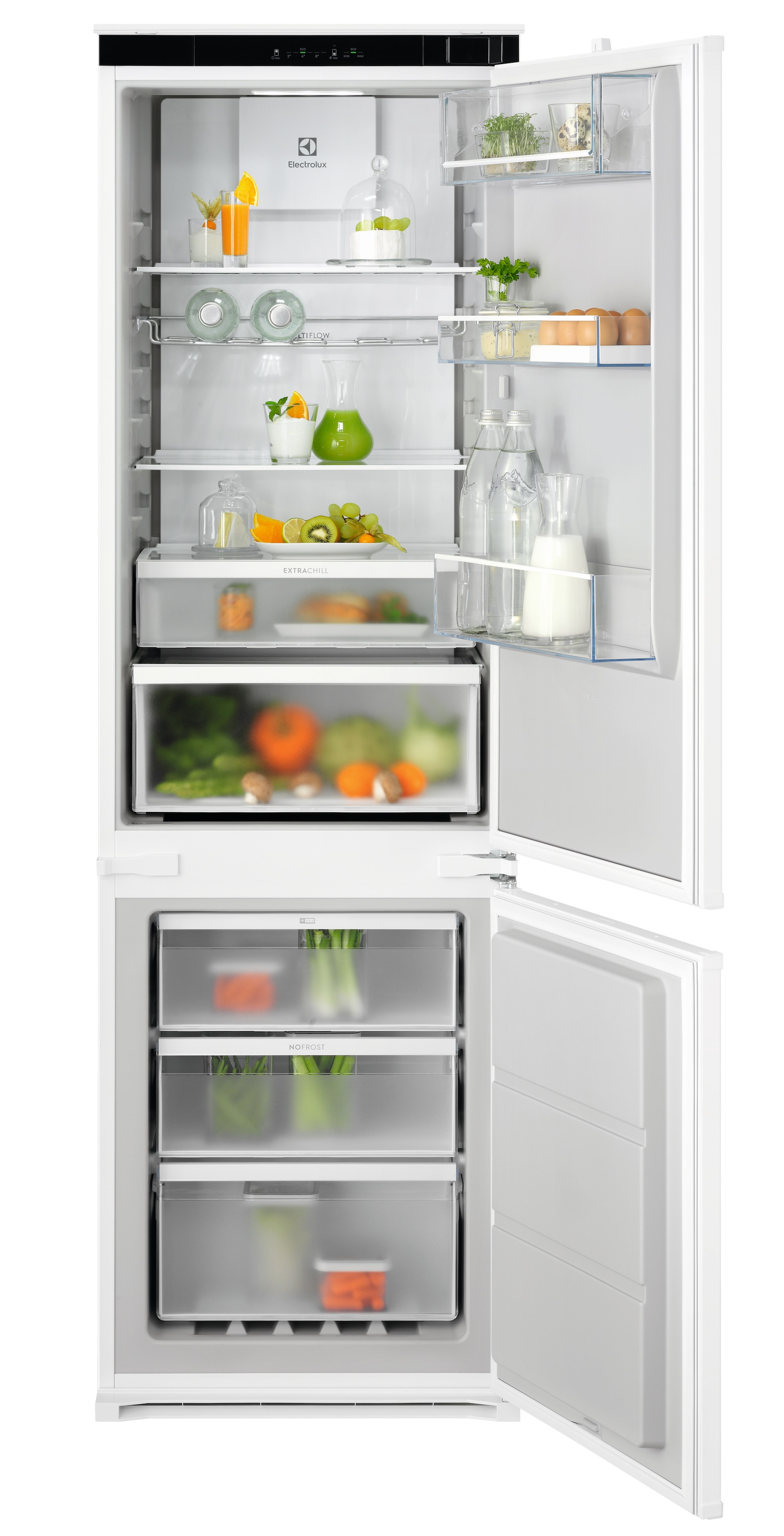 Il frigocongelatore serie 600 TwinTech Total No Frost modello ENT6ME18SX di Electrolux, grazie all’innovativa tecnologia TwinTech Total No Frost, consente di non dover più sbrinare il frigorifero. Il sistema di raffreddamento doppio, inoltre, preserva fino al 60% di idratazione in più rispetto ai frigoriferi con un evaporatore, garantendo l’ottimale conservazione degli alimenti. Misura L 54,6 x 54,9 x H 177,2. Prezzo 1.099,99 euro