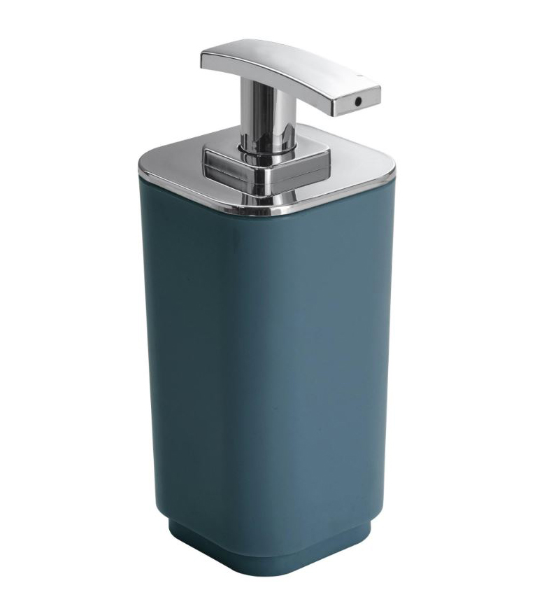 Blu petrolio per il dispenser (85165774) in resistente polipropilene e dettagli metallici, con una forma squadrata che lo rende elegante. Misura L 6,5 x P 6,5 x H 16 cm. Prezzo 6,99 euro. Blu petrolio per il dispenser (85165774) in resistente polipropilene e dettagli metallici, con una forma squadrata che lo rende elegante. Misura L 6,5 x P 6,5 x H 16 cm. Prezzo 6,99 euro.