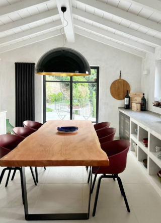 Calorifero a vista nero Calorifero a vista nero