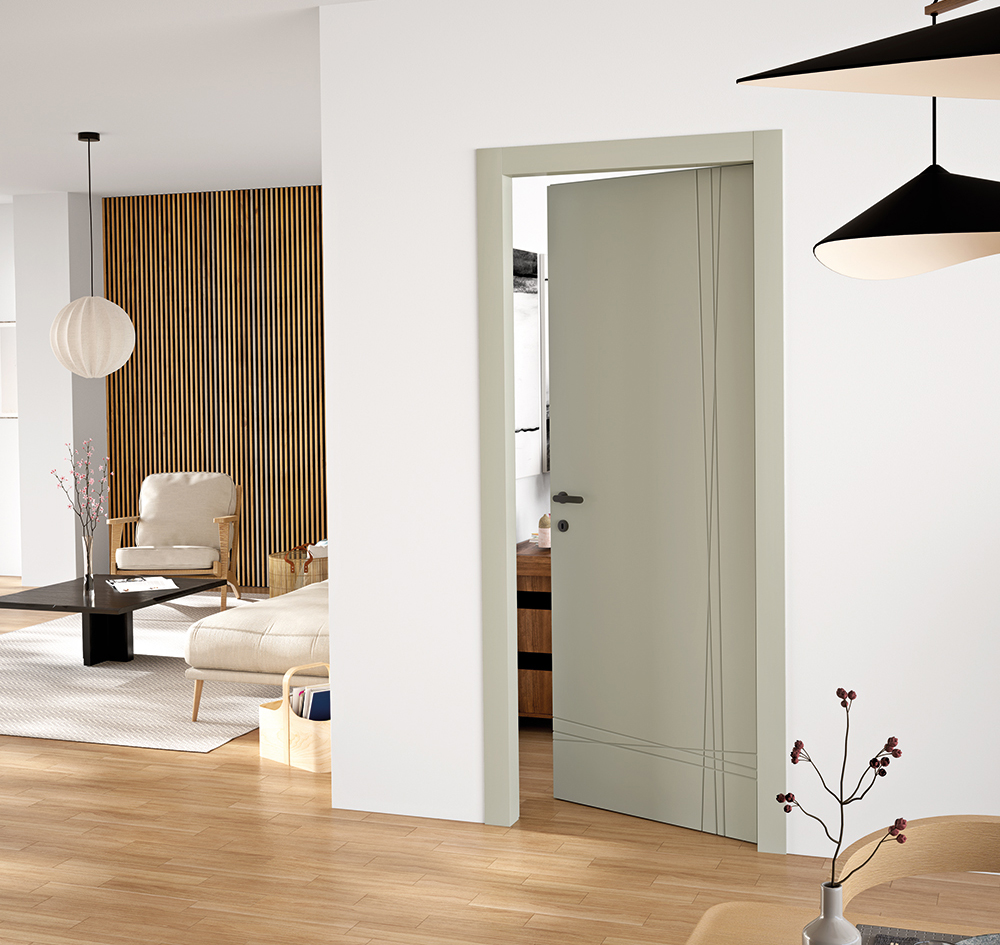 Porta Nidio, serie Bamboo, modello NB02, finitura laccato beige RAL1019, maniglia modello Pipita. Porta Nidio, serie Bamboo, modello NB02, finitura laccato beige RAL1019, maniglia modello Pipita.