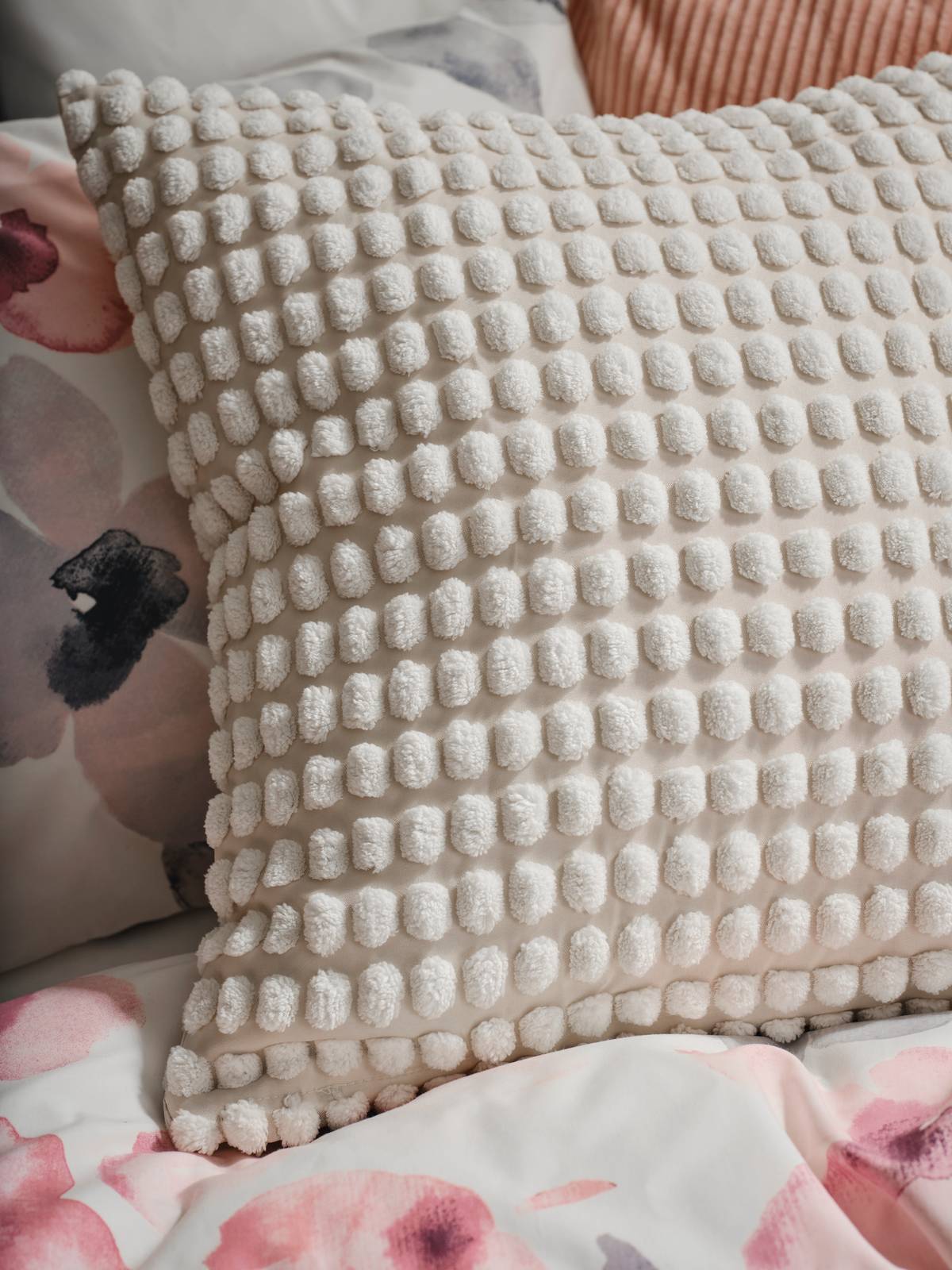 IKEA SVARTPOPPEL PH190330 IKEA SVARTPOPPEL PH190330