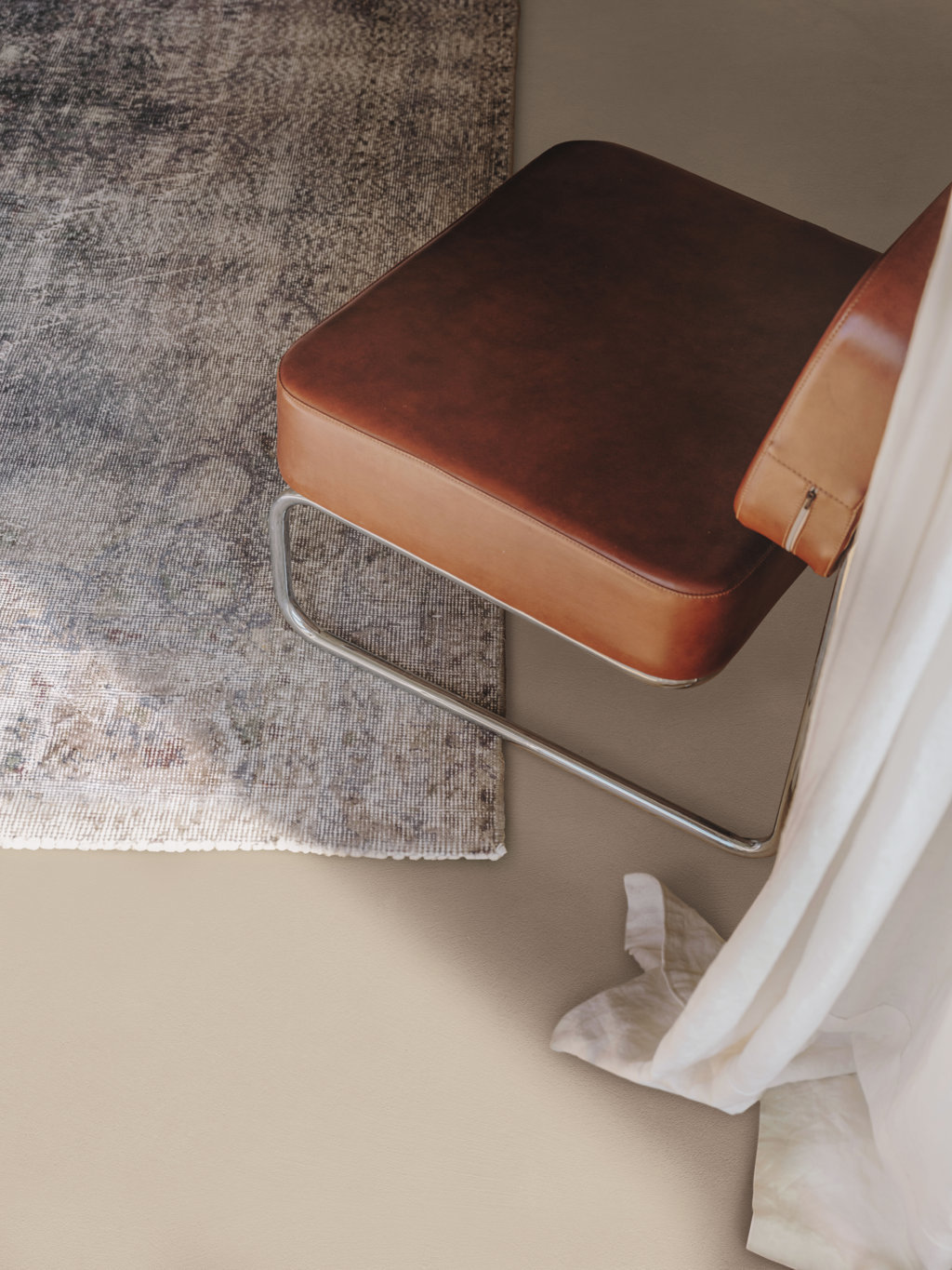 soggiorno casa stile nordico Kerakoll_ColorCollection ©Salva Lopez