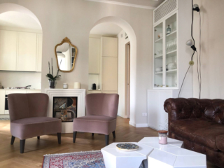 Mobile con sopra split e griglia Mobile con sopra split e griglia