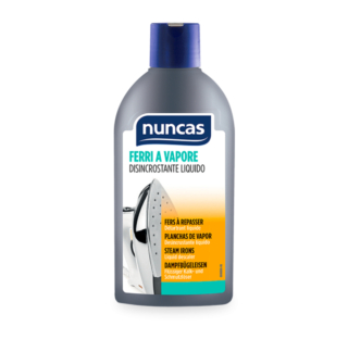 Grazie ad un’azione decalcificante sul ferro da stiro Il Disincrostante Liquido per Ferri a Vapore di Nuncas lo mantiene perfettamente funzionante. Da 250 ml, prezzo 7,15 euro. www.nuncas.it Grazie ad un’azione decalcificante sul ferro da stiro Il Disincrostante Liquido per Ferri a Vapore di Nuncas lo mantiene perfettamente funzionante. Da 250 ml, prezzo 7,15 euro. www.nuncas.it