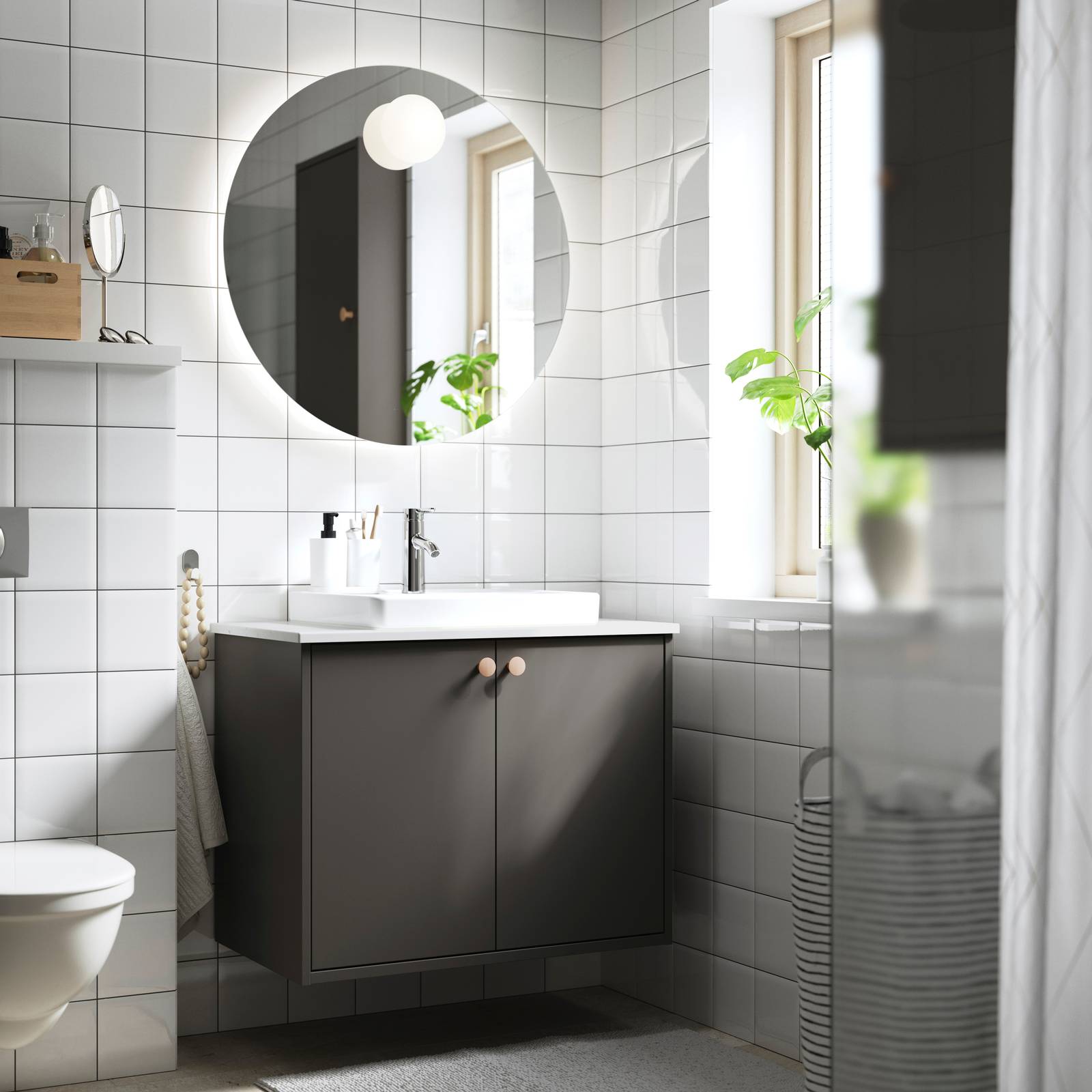 HAVBÄCK mobile lavabo grigio scuro con ante, 80 cm, prezzo 129 euro,
TOLKEN piano appoggio 82 cm:; prezzo 66 euro.
ORRSJON lavabo semi incassato prezzo 80 euro.
RÄNNILEN sifone prezzo 10 euro. HAVBÄCK mobile lavabo grigio scuro con ante, 80 cm, prezzo 129 euro,
TOLKEN piano appoggio 82 cm:; prezzo 66 euro.
ORRSJON lavabo semi incassato prezzo 80 euro.
RÄNNILEN sifone prezzo 10 euro.