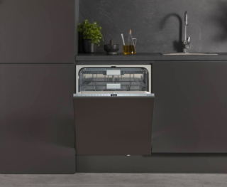 Lavastoviglie HV693A62UVAD di Hisense