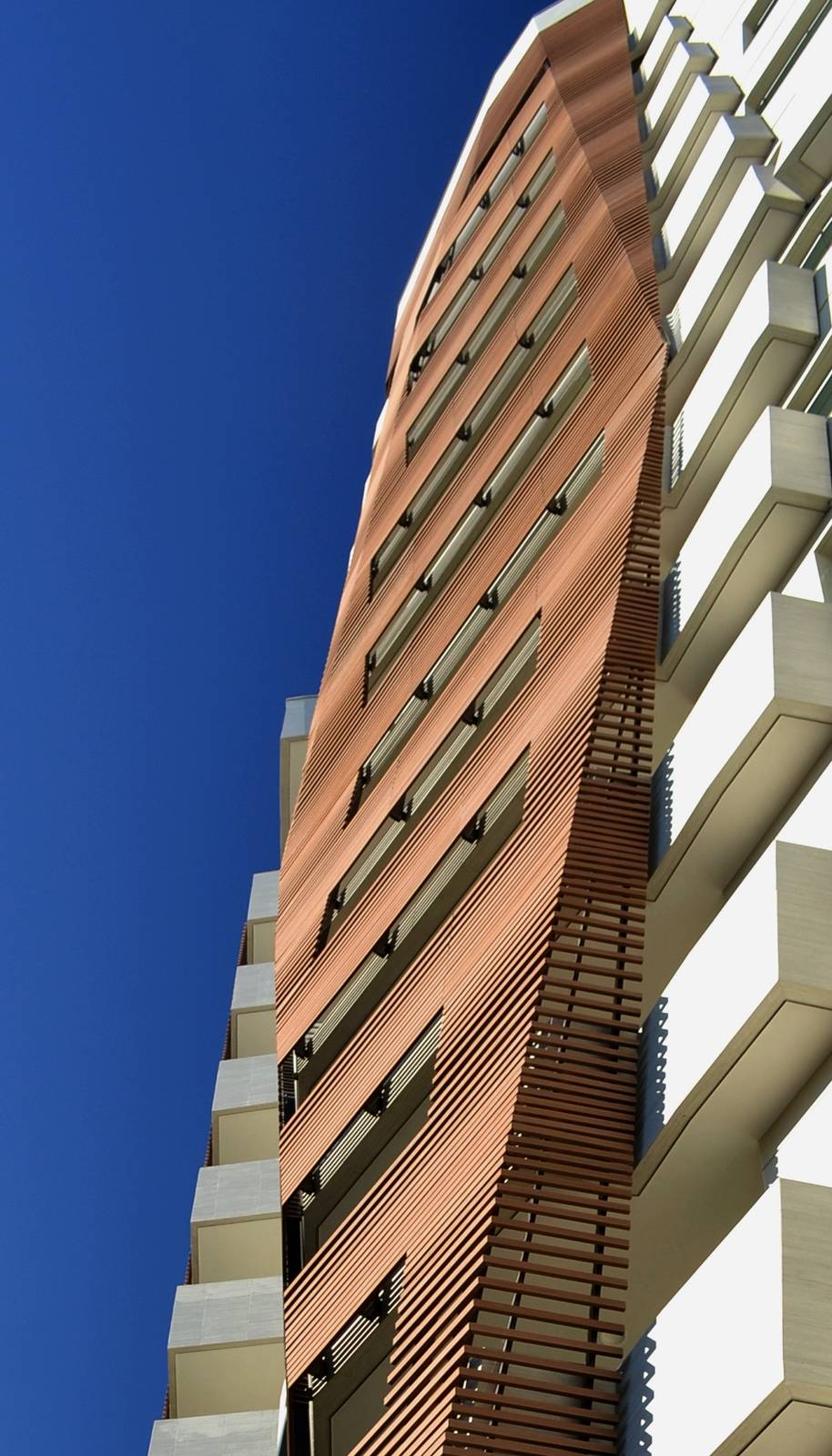 Woodn Greenwood Frangisole Woodn Versatilis, Citylife, Milano – IT (Arch. Daniel Libeskind) Woodn Greenwood Frangisole Woodn Versatilis, Citylife, Milano – IT (Arch. Daniel Libeskind)