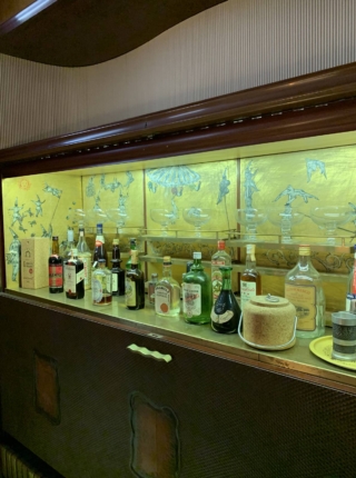 bar Villa Borsani a Varedo Milano Design Week Alcova 2024 bar Villa Borsani a Varedo Milano Design Week Alcova 2024