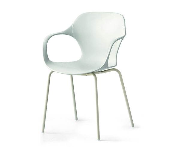 La seduta Ops! di Connubia è ecologica e fa bene all'ambiente, infatti è interamente prodotta in materiale plastico color sabbia, riciclato post-consumo proveniente dal recupero di imballi alimentari tipo tetrapak. Ha una linea avvolgente ed è disponibile con o senza braccioli; inoltre può essere usata sia all'interno sia all'esterno. https://connubia.com - Salone del Mobile, padiglione 3, stand B16. La seduta Ops! di Connubia è ecologica e fa bene all'ambiente, infatti è interamente prodotta in materiale plastico color sabbia, riciclato post-consumo proveniente dal recupero di imballi alimentari tipo tetrapak. Ha una linea avvolgente ed è disponibile con o senza braccioli; inoltre può essere usata sia all'interno sia all'esterno. https://connubia.com - Salone del Mobile, padiglione 3, stand B16.