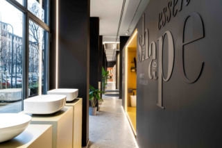 showroom Inda vetrine showroom Inda vetrine