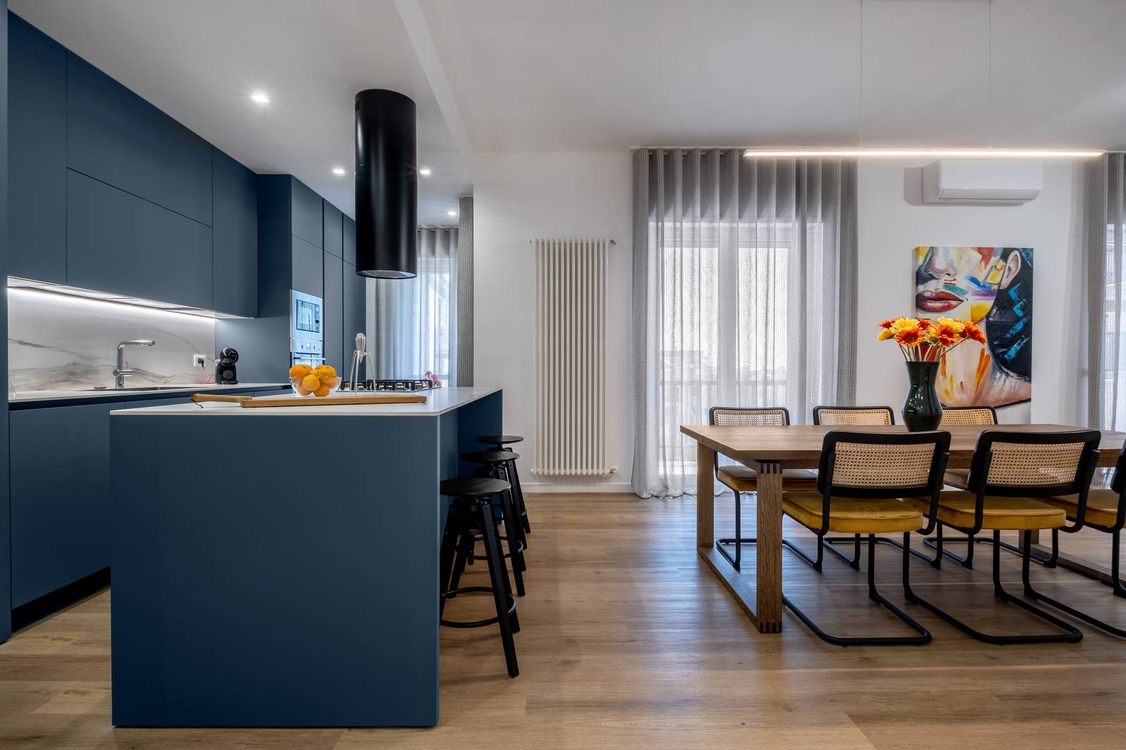 calorifero Ardesia Cordivari casa Martina Franca scegliere caloriferi cucina a vista con isola calorifero Ardesia Cordivari casa Martina Franca scegliere caloriferi cucina a vista con isola