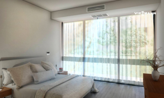 Camera con griglie di impianto canalizzato Vitoclima di Viessmann Camera con griglie di impianto canalizzato Vitoclima di Viessmann