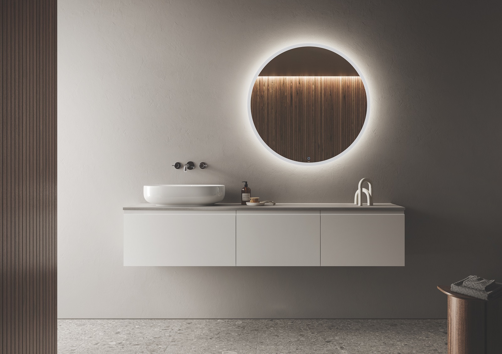 La superficie unica, senza giunture e forabile, RAK-Plano, disponibile in tre differenti finiture legno TECHWOOD e in RAKSOLID, trasforma la base lavabo RAK-Joy di Rak in un mobile molto versatile. Il mobile Rak Joy in foto ha una larghezza totale di 200 cm (80 + 60 + 60 cm). Il cassetto è alto 40 cm. Prezzo, Iva esclusa, 1.264 euro. www.rakceramics.com La superficie unica, senza giunture e forabile, RAK-Plano, disponibile in tre differenti finiture legno TECHWOOD e in RAKSOLID, trasforma la base lavabo RAK-Joy di Rak in un mobile molto versatile. Il mobile Rak Joy in foto ha una larghezza totale di 200 cm (80 + 60 + 60 cm). Il cassetto è alto 40 cm. Prezzo, Iva esclusa, 1.264 euro. www.rakceramics.com