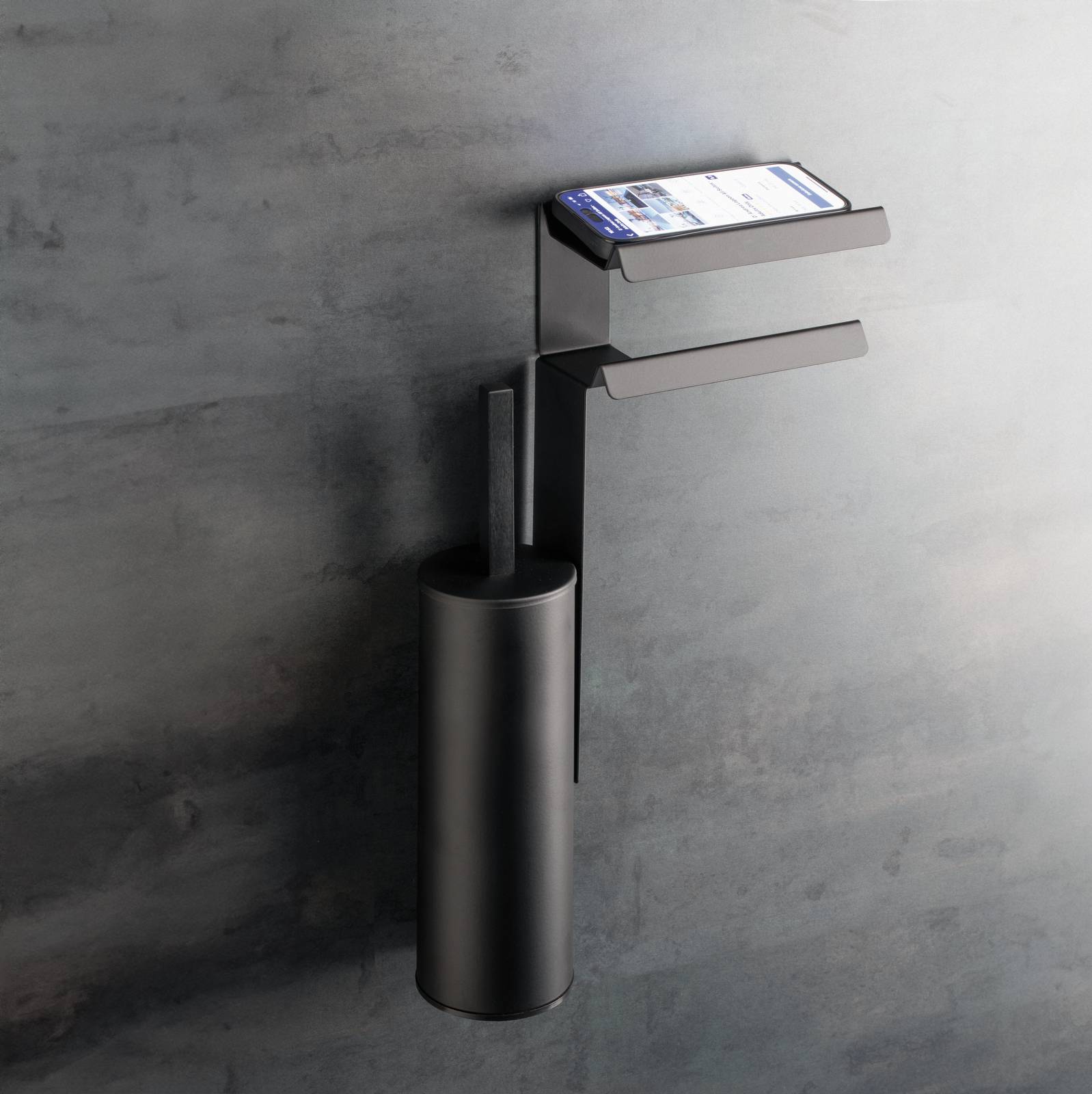 Porta scopino con portarotolo e porta oggetti Porta scopino con portarotolo e porta oggetti