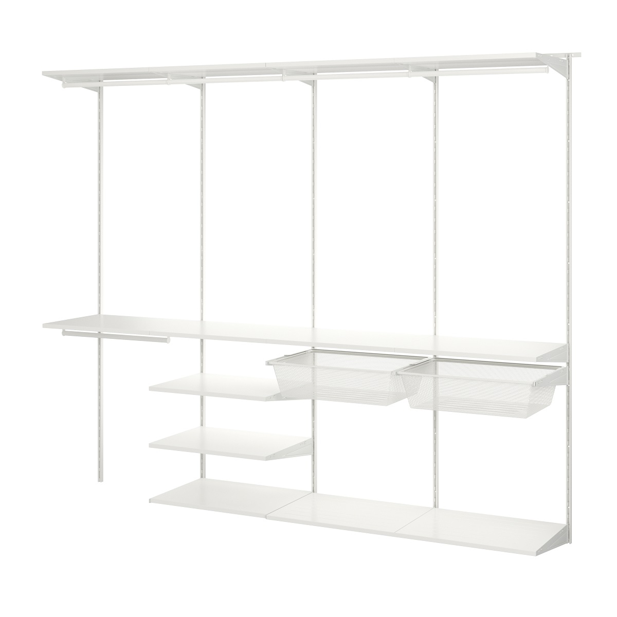 La combinazione per guardaroba Boaxel è l'ideale sia per la camera da letto che per una piccola cabina armadio. Si tratta di un sistema da parete facile da montare e totalmente personalizzabile: gli accessori interni si fissano e si rimuovono facilmente dalle staffe, in modo da poter modificare la propria composizione ogni volta che si vuole. Misure 250x40x201 cm. Prezzo 278 euro.