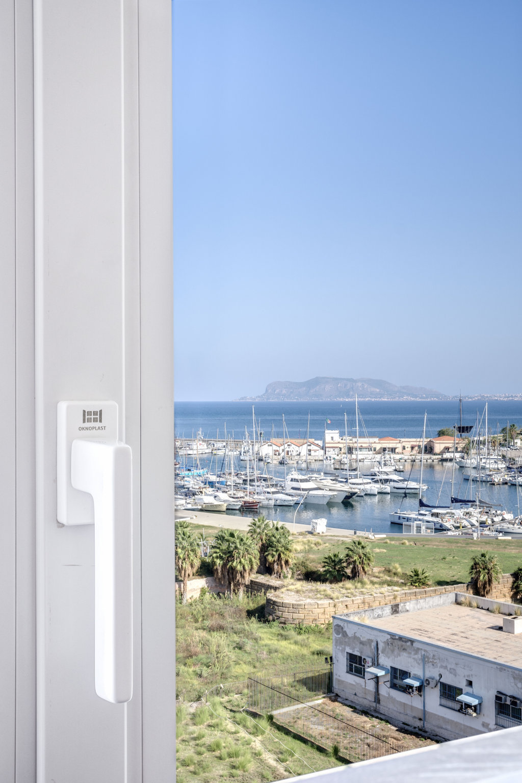 Appartamento Palermo doppio affaccio finestre Oknoplast Appartamento Palermo doppio affaccio finestre Oknoplast
