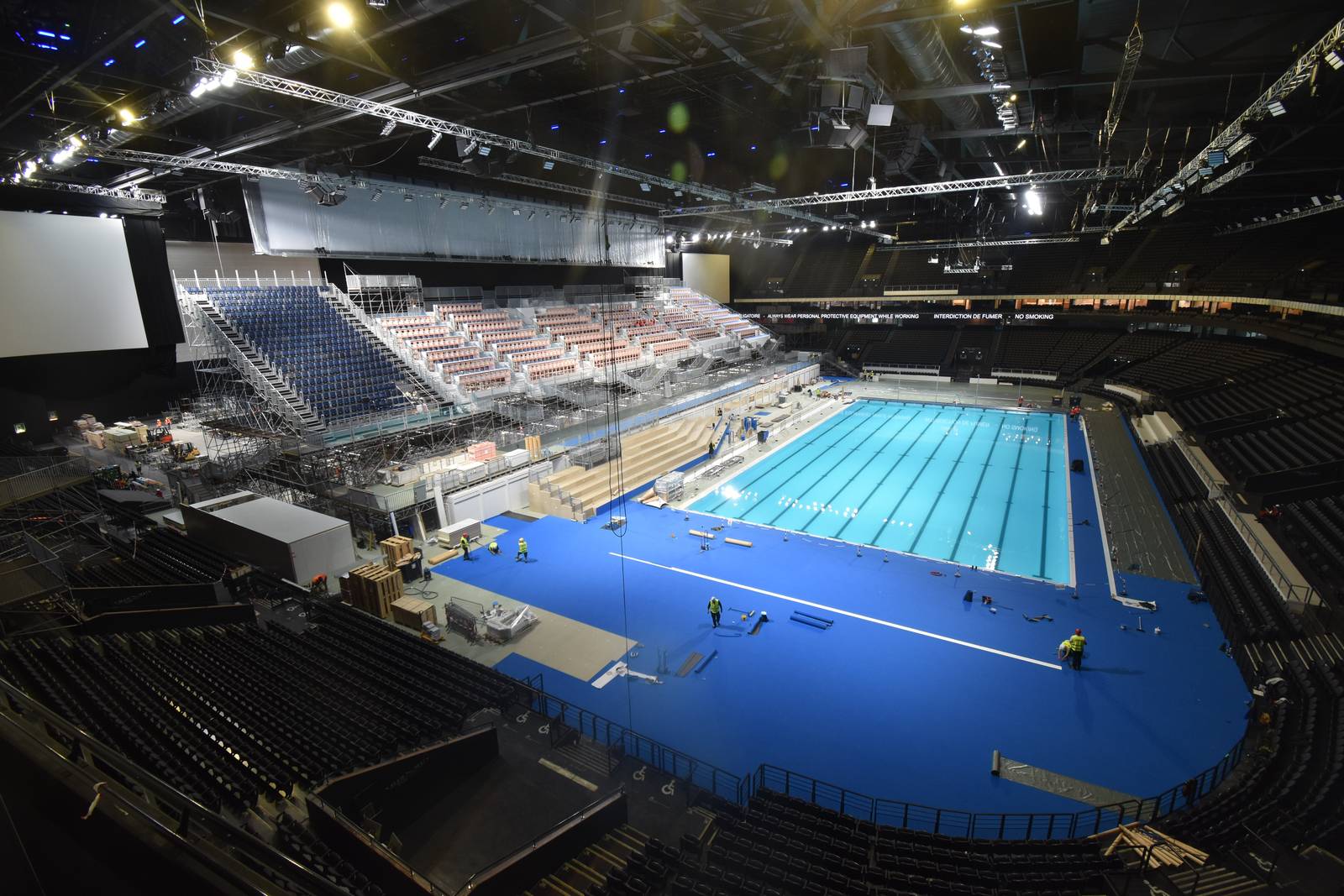 Piscina per le gare di nuoto e le finali di pallanuoto alla Paris La Défense Arena. www.myrthapools.com