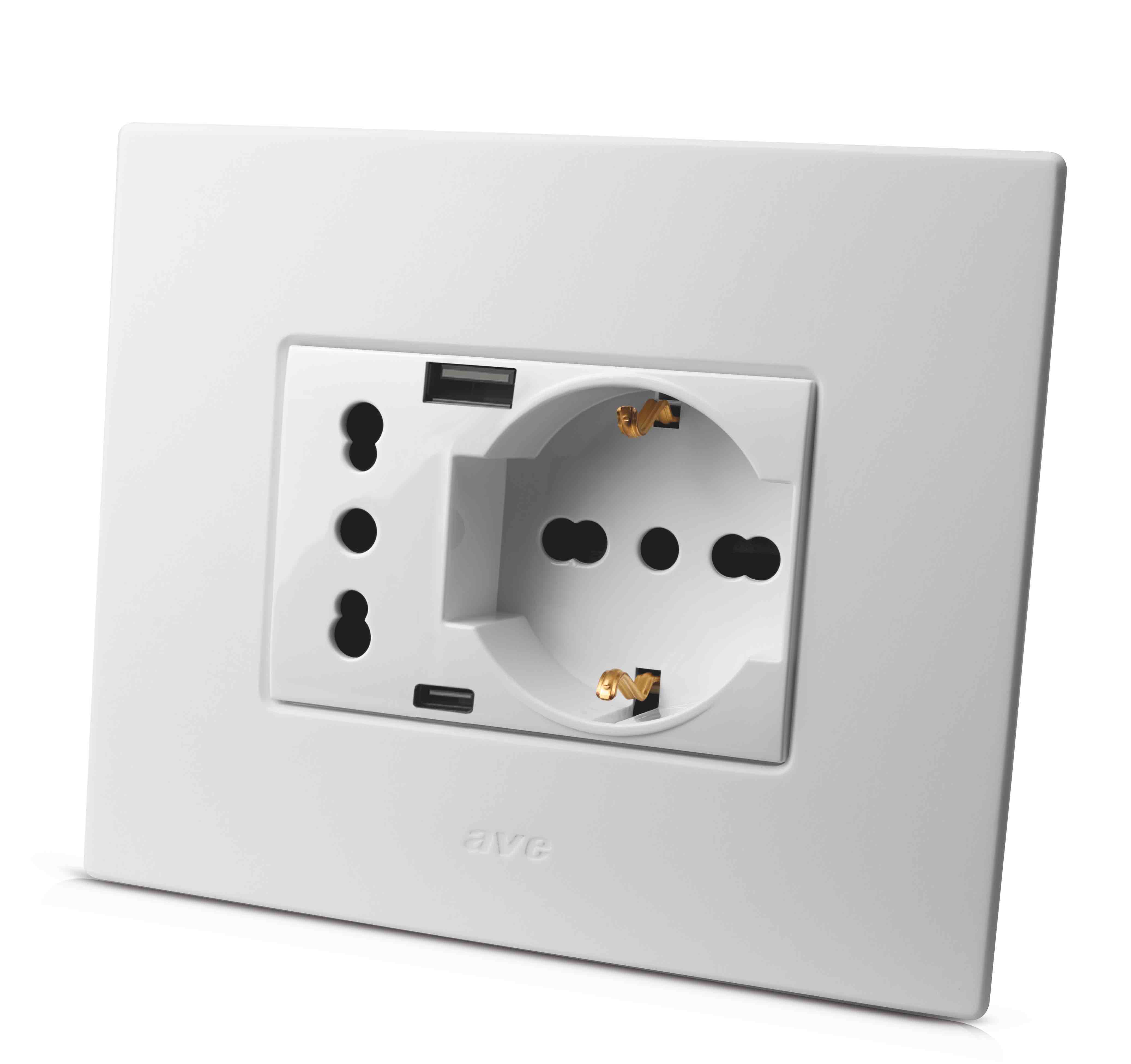 Vera 44 di AVE Vera 44 di AVE