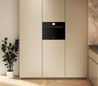 Il nuovo forno compatto WCollection di Whirlpool con microonde unisce dimensioni e funzionalità nella cavità da 45 cm che ottimizza gli spazi e lo stile della cucina. L’ampia capacità interna e la funzione Cook3 consentono di cuocere contemporaneamente su tre livelli senza che si mescolino sapori e aromi. Nonostante le dimensioni, è dotato anche delle funzioni Crisp e CrispFry e di una sonda per la temperatura, che consentono di ottenere i risultati della cottura di un forno tradizionale. Prezzo da rivenditore. www.whirlpool.it Il nuovo forno compatto WCollection di Whirlpool con microonde unisce dimensioni e funzionalità nella cavità da 45 cm che ottimizza gli spazi e lo stile della cucina. L’ampia capacità interna e la funzione Cook3 consentono di cuocere contemporaneamente su tre livelli senza che si mescolino sapori e aromi. Nonostante le dimensioni, è dotato anche delle funzioni Crisp e CrispFry e di una sonda per la temperatura, che consentono di ottenere i risultati della cottura di un forno tradizionale. Prezzo da rivenditore. www.whirlpool.it