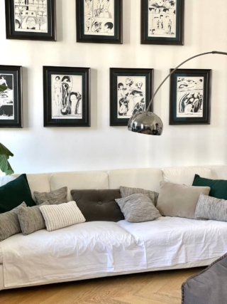 Il divano e i quadri Il divano e i quadri