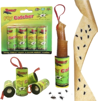 Carta adesiva moschicida Lyper. Prezzo 5,99 euro Carta adesiva moschicida Lyper. Prezzo 5,99 euro