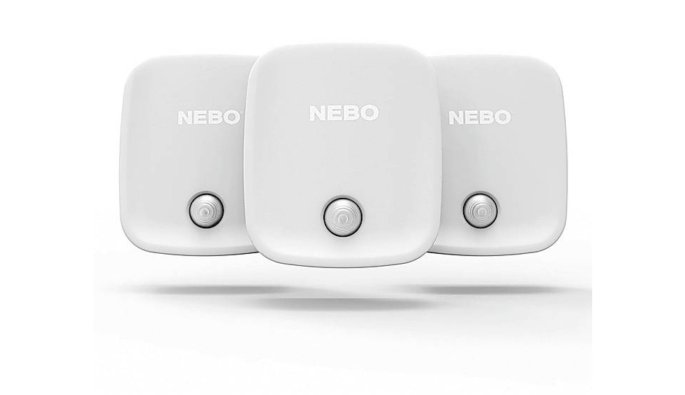 Nebo di QCV è una luce notturna con sensore di movimento: si attiva automaticamente quando rileva il movimento
e permette di scegliere fra due impostazioni di luminosità. Costa 29 euro. www.qcv.it Nebo di QCV è una luce notturna con sensore di movimento: si attiva automaticamente quando rileva il movimento
e permette di scegliere fra due impostazioni di luminosità. Costa 29 euro. www.qcv.it