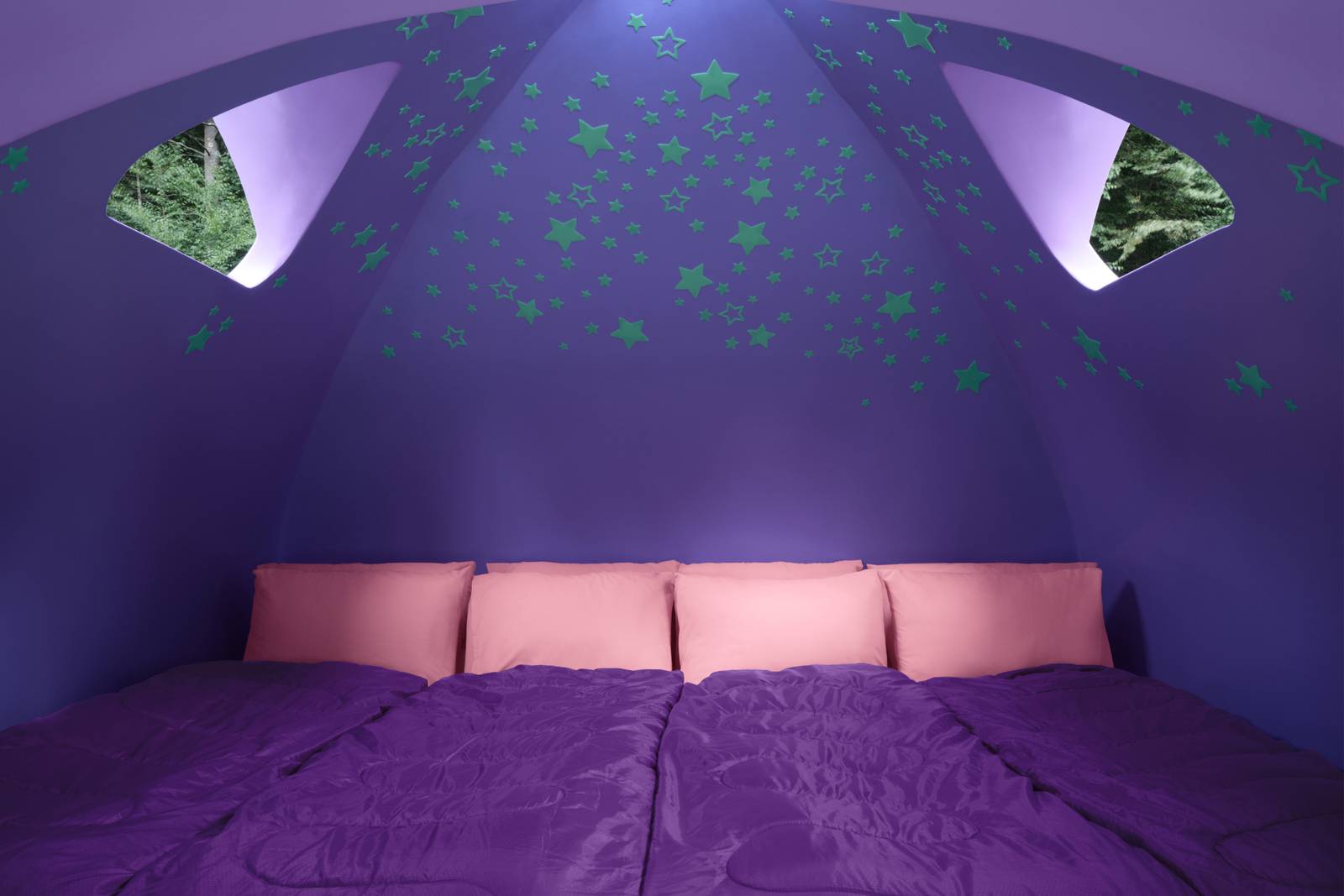 Airbnb Polly Pocket Icons, foto Kelsey McClellan Airbnb Polly Pocket Icons, foto Kelsey McClellan