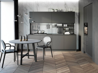 La cucina lineare Pratica 42 di La Casa Moderna ha le basi e i pensili realizzati in PET seta e il top e fianchi in Fenix. Le ante lisce sono dotate di apertura con maniglie integrate in metallo coordinate con la boiserie attrezzata che completa la composizione. Un modulo base da 60 cm con anta e  maniglia integrata, zoccolo, prezzo a partire da 335 euro. www.lacasamoderna.com La cucina lineare Pratica 42 di La Casa Moderna ha le basi e i pensili realizzati in PET seta e il top e fianchi in Fenix. Le ante lisce sono dotate di apertura con maniglie integrate in metallo coordinate con la boiserie attrezzata che completa la composizione. Un modulo base da 60 cm con anta e  maniglia integrata, zoccolo, prezzo a partire da 335 euro. www.lacasamoderna.com