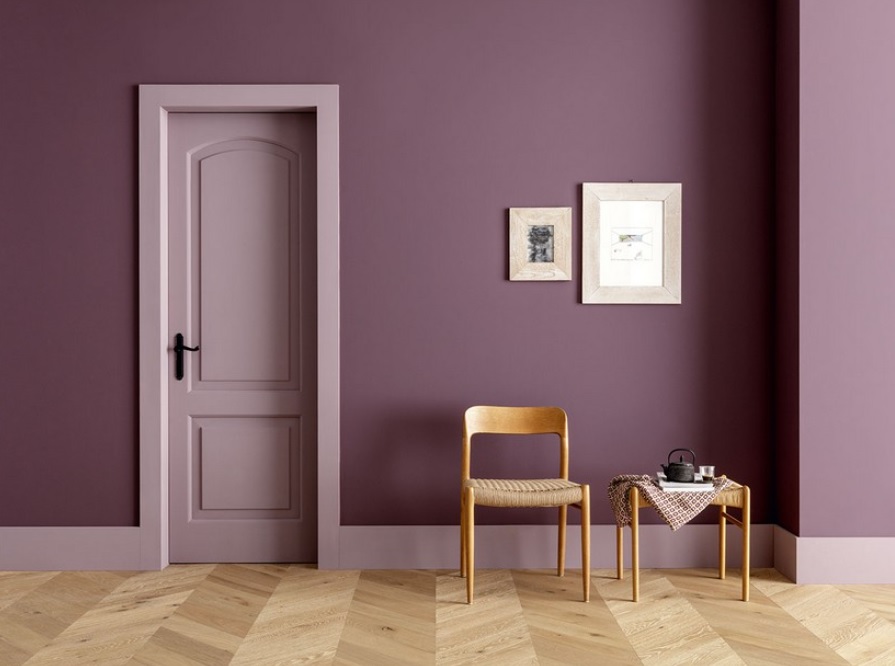 La collezione di pitture Violet di Iperceramica spazia tra diverse tonalità di viola, stemperandole in toni polverosi: si va dal lilla più tenue al melanzana intenso, passando per malva e pervinca. Si tratta di una gamma di prodotti eco-friendly, pensati nel rispetto dell’ambiente e della salute delle persone. Sono disponibili per l'acquisto in negozio oppure online. Prezzo a partire da 36,99 euro per 1,5 litri. www.iperceramica.it La collezione di pitture Violet di Iperceramica spazia tra diverse tonalità di viola, stemperandole in toni polverosi: si va dal lilla più tenue al melanzana intenso, passando per malva e pervinca. Si tratta di una gamma di prodotti eco-friendly, pensati nel rispetto dell’ambiente e della salute delle persone. Sono disponibili per l'acquisto in negozio oppure online. Prezzo a partire da 36,99 euro per 1,5 litri. www.iperceramica.it