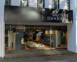 La Casa Moderna esterno del negozio di Rende (Cosenza) La Casa Moderna esterno del negozio di Rende (Cosenza)