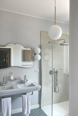 Tutto cromo + lampade ottone