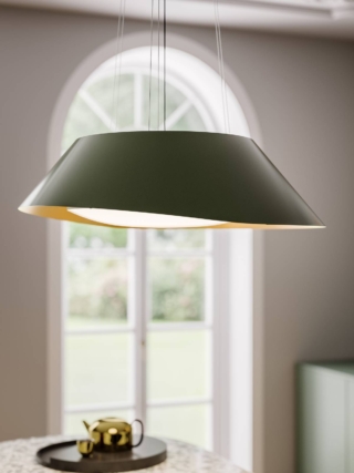 Nome: Vogue di Falmec
Classe di efficienza energetica: n.d.
Consumo energia elettrica su base annua: 95 kwh
Capacità aspirante: 600 mc/h
Capacità aspirante livello intensivo: –
Numero velocità: 3 + boost
Livello sonoro (alla 3° velocità): 66 decibel
Larghezza: Ø 88 cm
Caratteristiche: Caratterizzata da struttura sinuosa in acciaio, è fornita con radiocomando opzionale e ha funzione Dialogue System per connettersi a un piano ad induzione. Funziona con tecnologia Circle.Tech di Falmec, che unisce le funzioni di aspirazione e filtrazione e ha sistema di filtrazione rigenerabile Carbon.Zeo, con carbone e zeolite, per un eccezionale assorbimento di odori e riduzione dei vapori
Prezzo: 2.714,50 euro
Sito web azienda: http://www.falmec.com