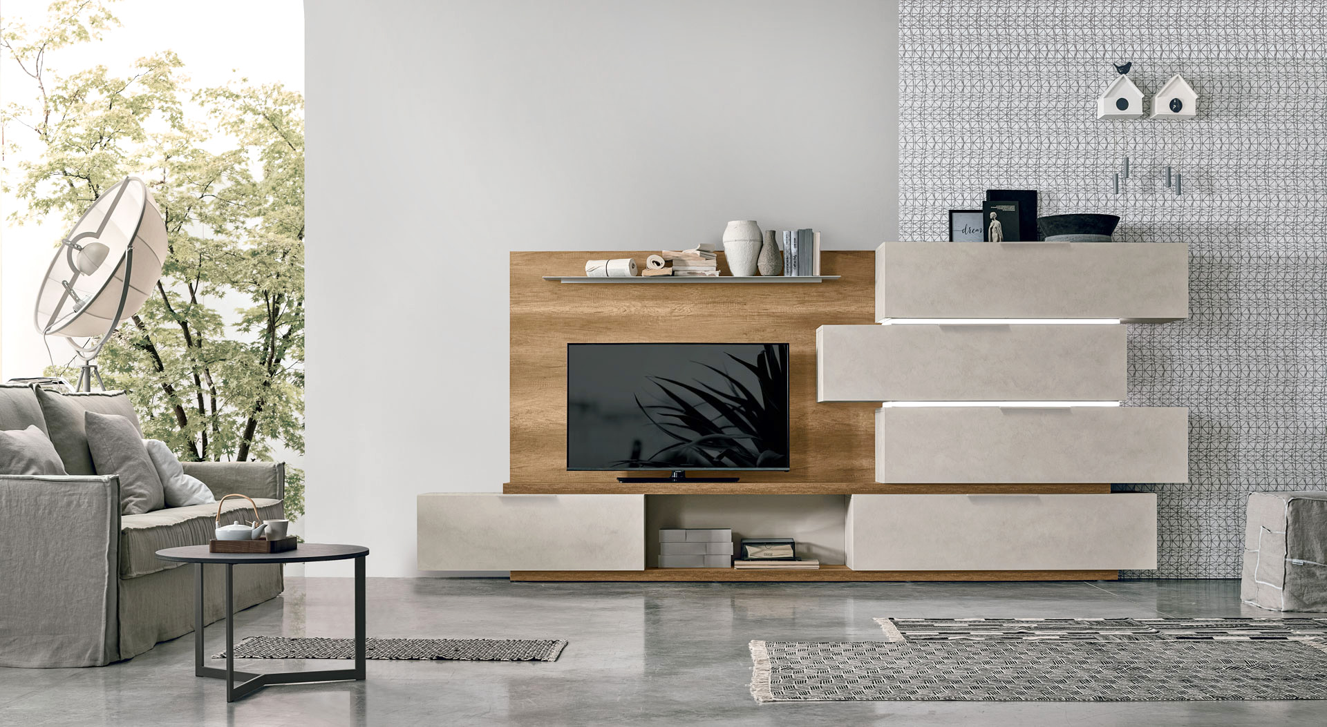 Abbina le finiture effetto legno al laccato e alle texture decorative la composizione Atlante UNIT_AT131di Tomasella che è personalizzabile: lo schienale è in materico nodato scuro e i moduli hanno le ante in materico cemento chiaro e metallo madreperla. Misura L 360 x P 40 x H 162 cm. Prezzo su richiesta. www.tomasella.it Abbina le finiture effetto legno al laccato e alle texture decorative la composizione Atlante UNIT_AT131di Tomasella che è personalizzabile: lo schienale è in materico nodato scuro e i moduli hanno le ante in materico cemento chiaro e metallo madreperla. Misura L 360 x P 40 x H 162 cm. Prezzo su richiesta. www.tomasella.it