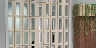 Una nuova soluzione per dividere ambienti: elementi forati 3D che fanno passare aria e luce Una nuova soluzione per dividere ambienti: elementi forati 3D che fanno passare aria e luce