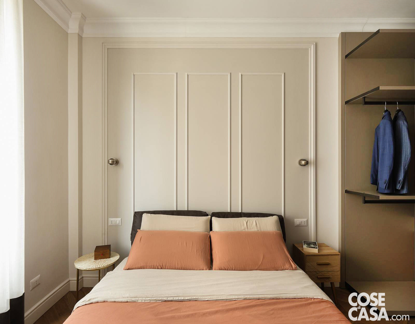 Appartamento milanese camera da letto vista frontale