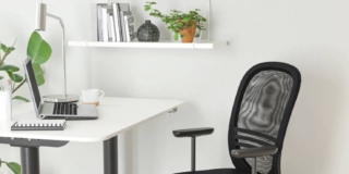 collezione Mittzon di Ikea per l’angolo studio:home office