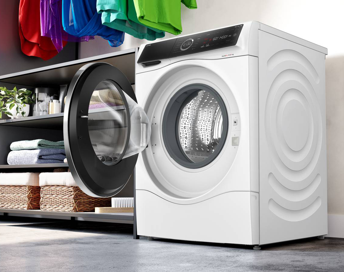 WNC254A0IT di Bosch ha sistema di dosaggio automatico i-DOS e classe energetica A nel ciclo di lavaggio per risparmiare detersivo ed energia durante il lavaggio. Capiente fino a 10,5 kg di carico di lavaggio e fino a 6 kg per asciugatura, ha sistema a vapore Iron Assist che rimuove le pieghe e facilita la stiratura. Il programma Hygiene Care aumenta il livello igienico del bucato grazie al pre-trattamento dei capi con aria calda. Ha sistema Home Connect per controllare e gestire l’apparecchio a distanza e disporre di programmi aggiuntivi via app. Misura L 60 x P 61,5 x H 85 cm. Prezzo 1.849 euro. http://www.bosch-home.com/it/ WNC254A0IT di Bosch ha sistema di dosaggio automatico i-DOS e classe energetica A nel ciclo di lavaggio per risparmiare detersivo ed energia durante il lavaggio. Capiente fino a 10,5 kg di carico di lavaggio e fino a 6 kg per asciugatura, ha sistema a vapore Iron Assist che rimuove le pieghe e facilita la stiratura. Il programma Hygiene Care aumenta il livello igienico del bucato grazie al pre-trattamento dei capi con aria calda. Ha sistema Home Connect per controllare e gestire l’apparecchio a distanza e disporre di programmi aggiuntivi via app. Misura L 60 x P 61,5 x H 85 cm. Prezzo 1.849 euro. http://www.bosch-home.com/it/