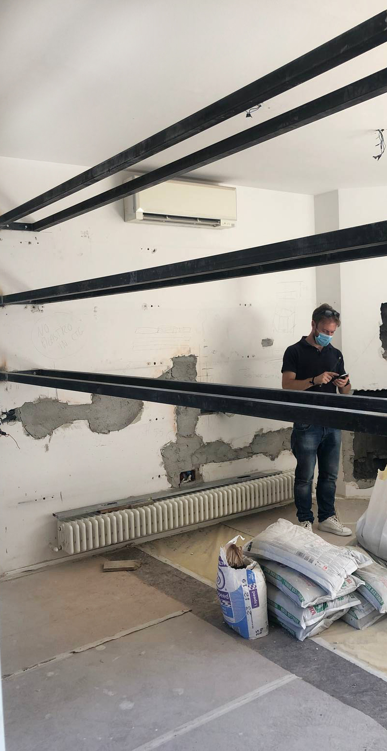 le putrelle per la libreria da angolo le putrelle per la libreria da angolo