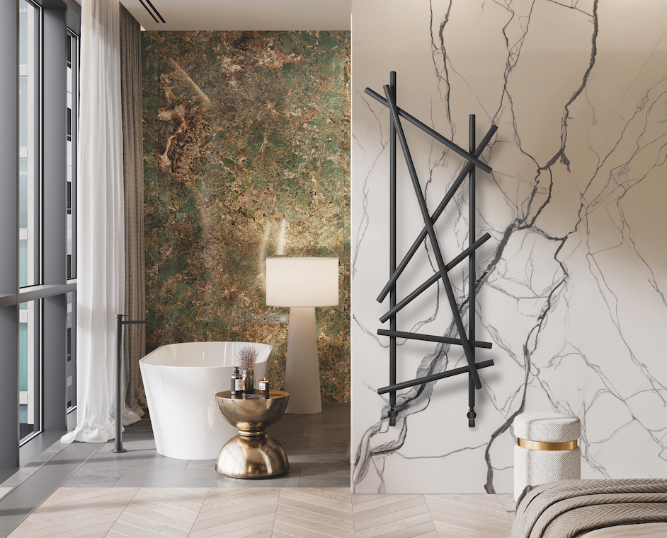 L’idea alla base dello scaldasalviette Random di Scirocco H è quella del “causale disordine sul piano di un fascio di tubi”. Realizzato in acciaio, ha tubi a sezione rotonda apparentemente disposti casualmente. Misura L 70 x P 40 x H 160 cm. Prezzo, Iva esclusa, 682 euro. www.sciroccoh.it