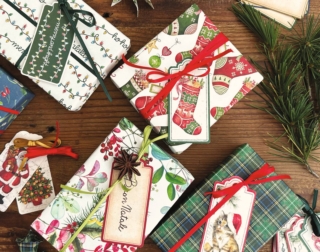 Pacchetti regalo natalizi con carte Tassotti collezione 2024 Pacchetti regalo natalizi con carte Tassotti collezione 2024