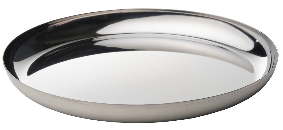 Il piatto da portata Tuvhätta ha un design curato ed è realizzato con resistente acciaio inossidabile. Può essere usato come vassoio, come piatto da portata o come base per esporre oggetti decorativi quando si invitano a cena amici e famigliare. Prezzo 4,50 euro