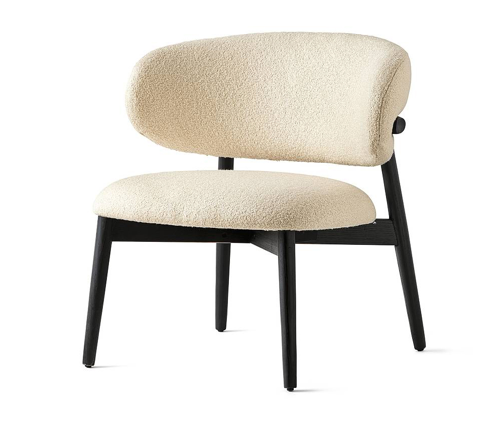 Oleandro di Calligaris ha struttura in legno nero e rivestimento avorio. Misura L 58 x P 57,5 x H 80 cm. Costa 560 euro. www.calligaris.it Oleandro di Calligaris ha struttura in legno nero e rivestimento avorio. Misura L 58 x P 57,5 x H 80 cm. Costa 560 euro. www.calligaris.it
