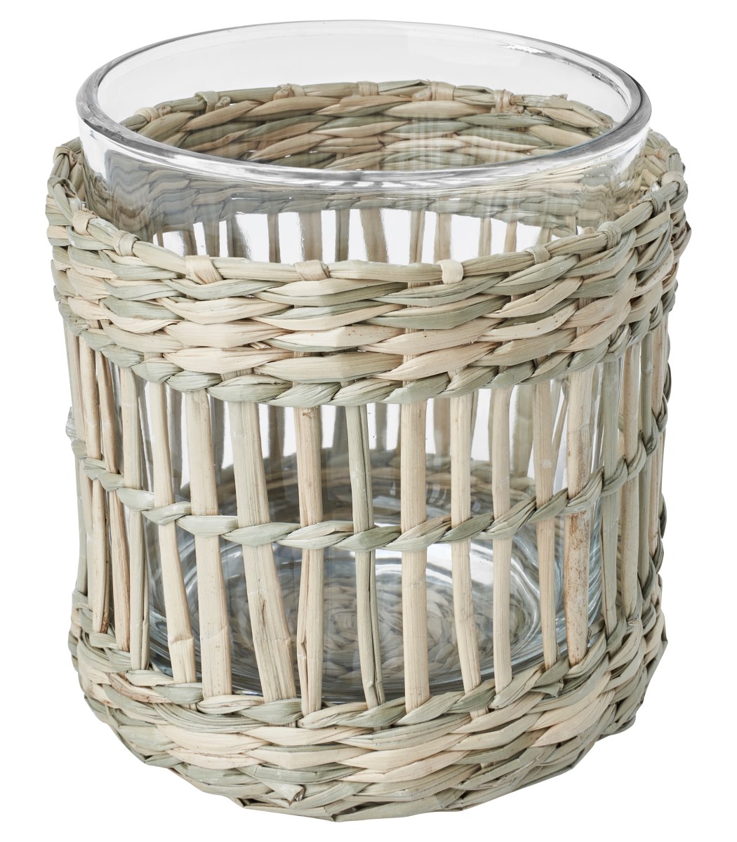 Il portacandelina fatto a mano Slipprig è realizzato in materiali naturali che rendono la tavola ancora più accogliente. Prezzo 4,95 euro.