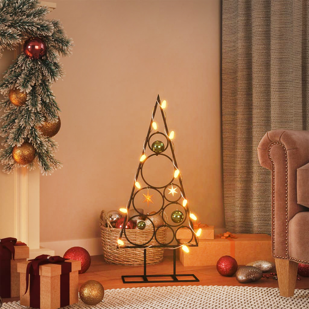 Permette di esporre poche e sceltissime palline speciali l'albero di Natale stilizzato di vidaXL. La struttura in acciaio verniciato nero è caratterizzata da una base che lo rende stabile e da un telaio smontabile. Misura L 27 x P 10 x H 60 cm. Prezzo 43,99 euro. www.vidaxl.it Permette di esporre poche e sceltissime palline speciali l'albero di Natale stilizzato di vidaXL. La struttura in acciaio verniciato nero è caratterizzata da una base che lo rende stabile e da un telaio smontabile. Misura L 27 x P 10 x H 60 cm. Prezzo 43,99 euro. www.vidaxl.it