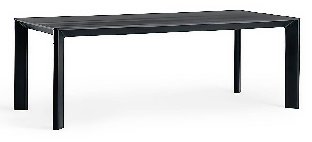 Base a quattro gambe e piano in legno di frassino tinto per Planum di Midj, configurabile con piano quadrato o rettangolari di varie dimensioni, anche in legno impiallacciato frassino, vetro, cristalceramica o marmo. Nella misura L 160 x P 90 x H 77 cm prezzo a partire da 3.950 euro + Iva. www.midj.com Base a quattro gambe e piano in legno di frassino tinto per Planum di Midj, configurabile con piano quadrato o rettangolari di varie dimensioni, anche in legno impiallacciato frassino, vetro, cristalceramica o marmo. Nella misura L 160 x P 90 x H 77 cm prezzo a partire da 3.950 euro + Iva. www.midj.com