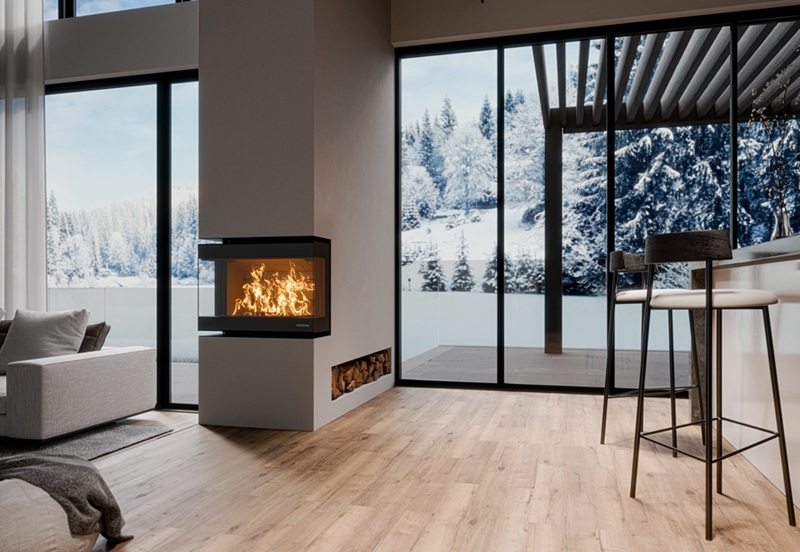 Panorama di Thermorossi offre ampia visione del fuoco con il vetro su tre lati. La ventilazione può essere naturale, ventilata o canalizzata. La camera di combustione è in ghisa in cui inserire legna lunga fino a 50 cm. Potenza 10,7 kW. Classe A+, ambientale 5 stelle. Misura L 69 x P 45 x H 54 cm. Costa da 2.700 euro + Iva. www.thermorossi.com Panorama di Thermorossi offre ampia visione del fuoco con il vetro su tre lati. La ventilazione può essere naturale, ventilata o canalizzata. La camera di combustione è in ghisa in cui inserire legna lunga fino a 50 cm. Potenza 10,7 kW. Classe A+, ambientale 5 stelle. Misura L 69 x P 45 x H 54 cm. Costa da 2.700 euro + Iva. www.thermorossi.com