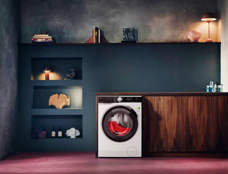 Capiente 10 kg, la lavatrice Serie 9000 AbsoluteCare® LR9T16ABS di Aeg ha un consumo energetico del programma Eco per 100 cicli di 33 kWh. In classe A, ha programma AbsoluteWash 49 min che pulisce a fondo i capi a 30°C in meno di un'ora, garantendo un risparmio del 30% di energia. I tessuti sono preservati a lungo grazie alla tecnologia SoftWater, che purifica e addolcisce l’acqua, eliminando i minerali dannosi, e a quella PowerCare, che premiscela detersivo e ammorbidente con acqua prima di distribuirli nel cesto, in modo che si sciolgano perfettamente. Misura L 60 x P 64 x H 85 cm. Prezzo 1.499,99 euro. www.aeg.it Capiente 10 kg, la lavatrice Serie 9000 AbsoluteCare® LR9T16ABS di Aeg ha un consumo energetico del programma Eco per 100 cicli di 33 kWh. In classe A, ha programma AbsoluteWash 49 min che pulisce a fondo i capi a 30°C in meno di un'ora, garantendo un risparmio del 30% di energia. I tessuti sono preservati a lungo grazie alla tecnologia SoftWater, che purifica e addolcisce l’acqua, eliminando i minerali dannosi, e a quella PowerCare, che premiscela detersivo e ammorbidente con acqua prima di distribuirli nel cesto, in modo che si sciolgano perfettamente. Misura L 60 x P 64 x H 85 cm. Prezzo 1.499,99 euro. www.aeg.it