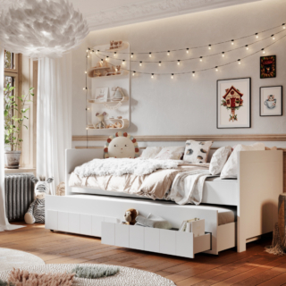 Fa parte della Collezione Calmo by Pinio in vendita su AMF Mobili di Design il letto singolo con due cassettoni estraibili dotati di ruote; la struttura è completamente realizzata in MDF verniciato bianco con colori ad acqua ecologici che eliminano la possibile causa di allergie. Misura L 96 x P 204,6 x H 76 cm. Prezzo 600 euro. www.mobilididesign.it Fa parte della Collezione Calmo by Pinio in vendita su AMF Mobili di Design il letto singolo con due cassettoni estraibili dotati di ruote; la struttura è completamente realizzata in MDF verniciato bianco con colori ad acqua ecologici che eliminano la possibile causa di allergie. Misura L 96 x P 204,6 x H 76 cm. Prezzo 600 euro. www.mobilididesign.it