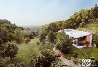 Vista dall'alto dell'esterno dell'edificio Vista dall'alto dell'esterno dell'edificio